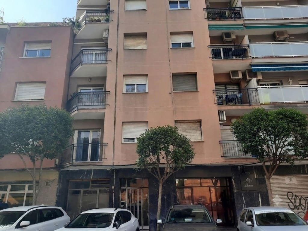 2 bedroom Penthouse for sale in El Prat de Llobregat - € 425,000 (Ref: 9861744)