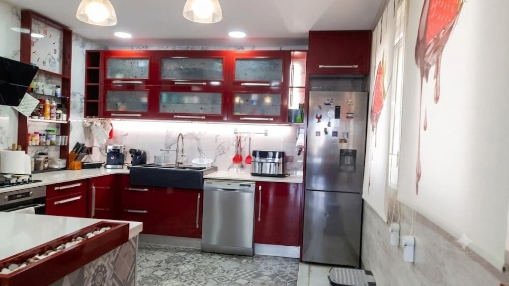 2 bedroom Penthouse for sale in El Prat de Llobregat - € 425,000 (Ref: 9861744)