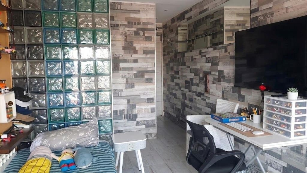 2 bedroom Penthouse for sale in El Prat de Llobregat - € 425,000 (Ref: 9861744)