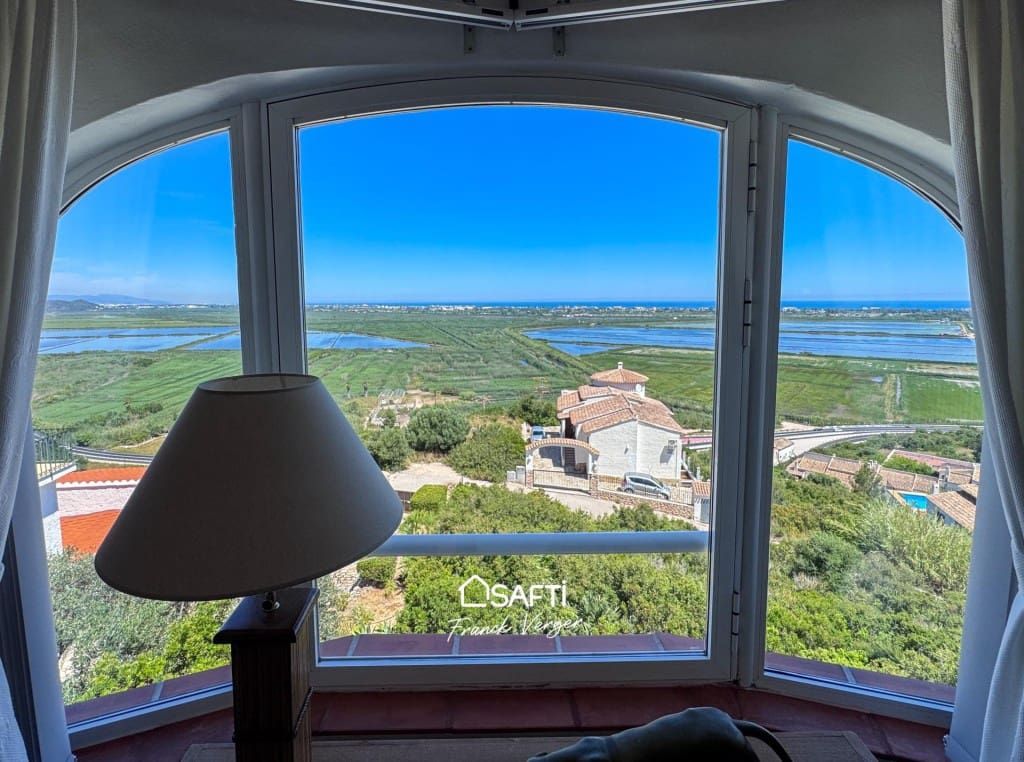 3 bedroom Villa for sale in Pego with pool - € 365,000 (Ref: 9861746)