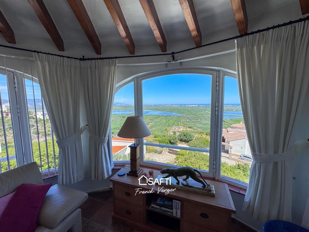 3 bedroom Villa for sale in Pego with pool - € 365,000 (Ref: 9861746)