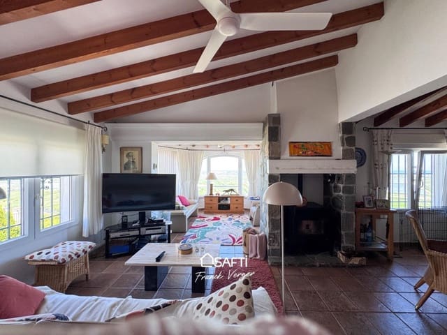 3 bedroom Villa for sale in Pego with pool - € 365,000 (Ref: 9861746)