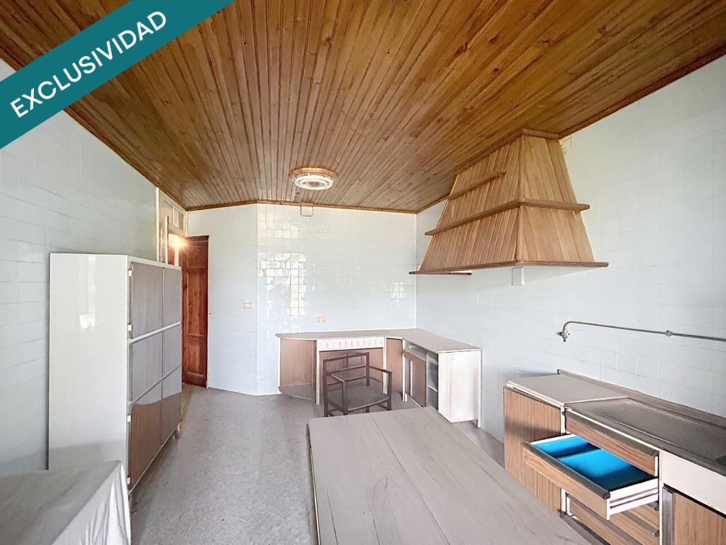 20 bedroom Finca/Country House for sale in Pontecesures - € 1,500,000 (Ref: 9865051)