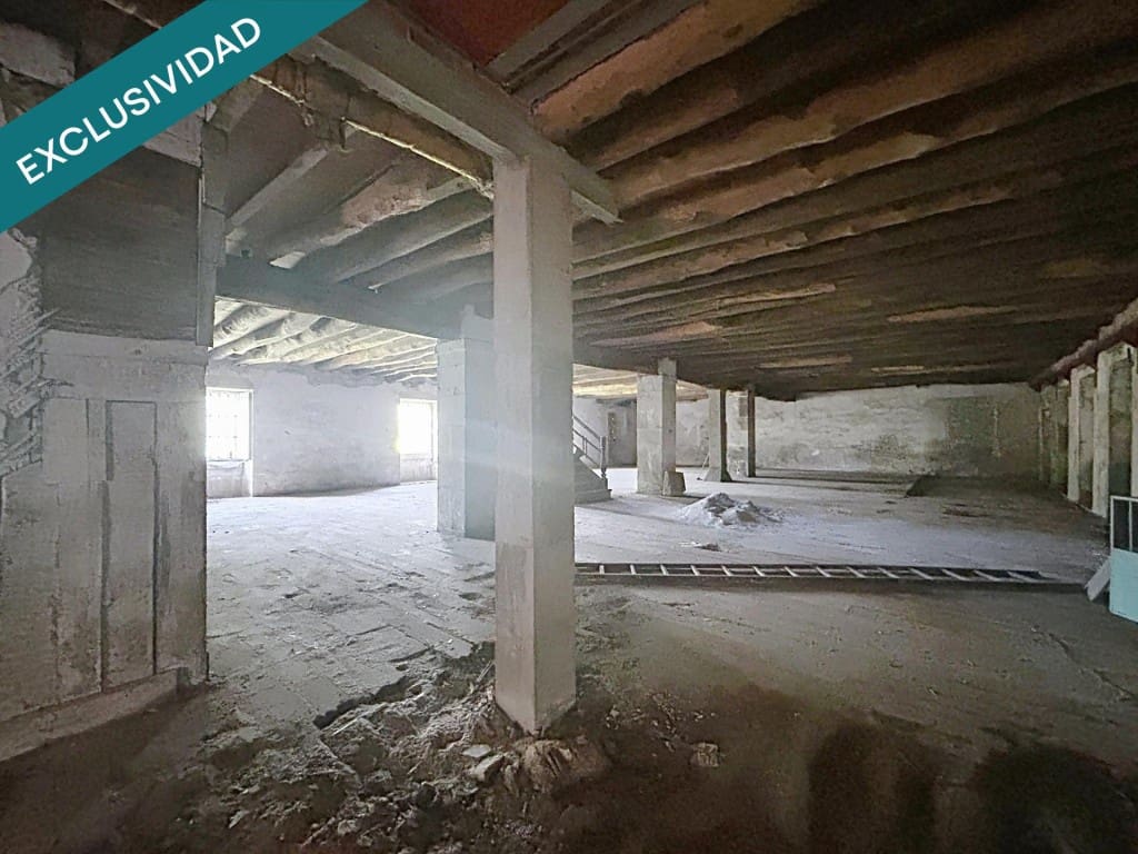 20 bedroom Finca/Country House for sale in Pontecesures - € 1,500,000 (Ref: 9865051)