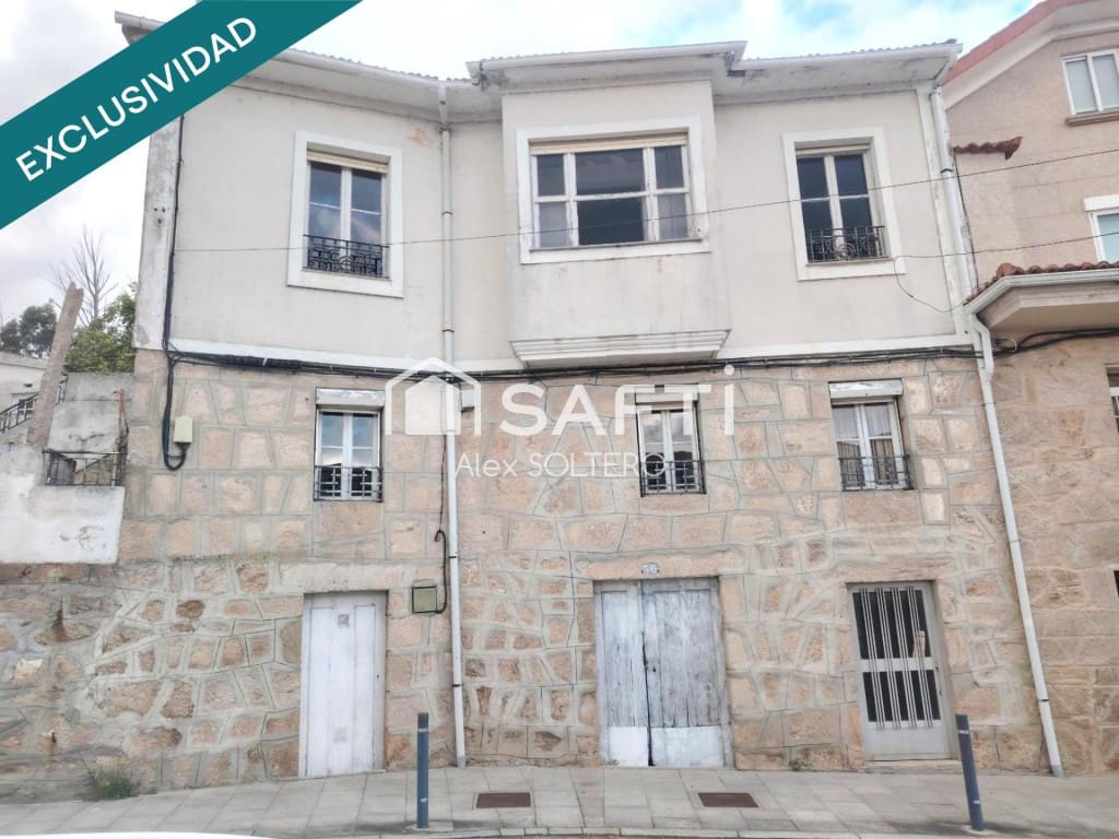 4 bedroom Finca/Country House for sale in As Neves with garage - € 115,000 (Ref: 9865054)