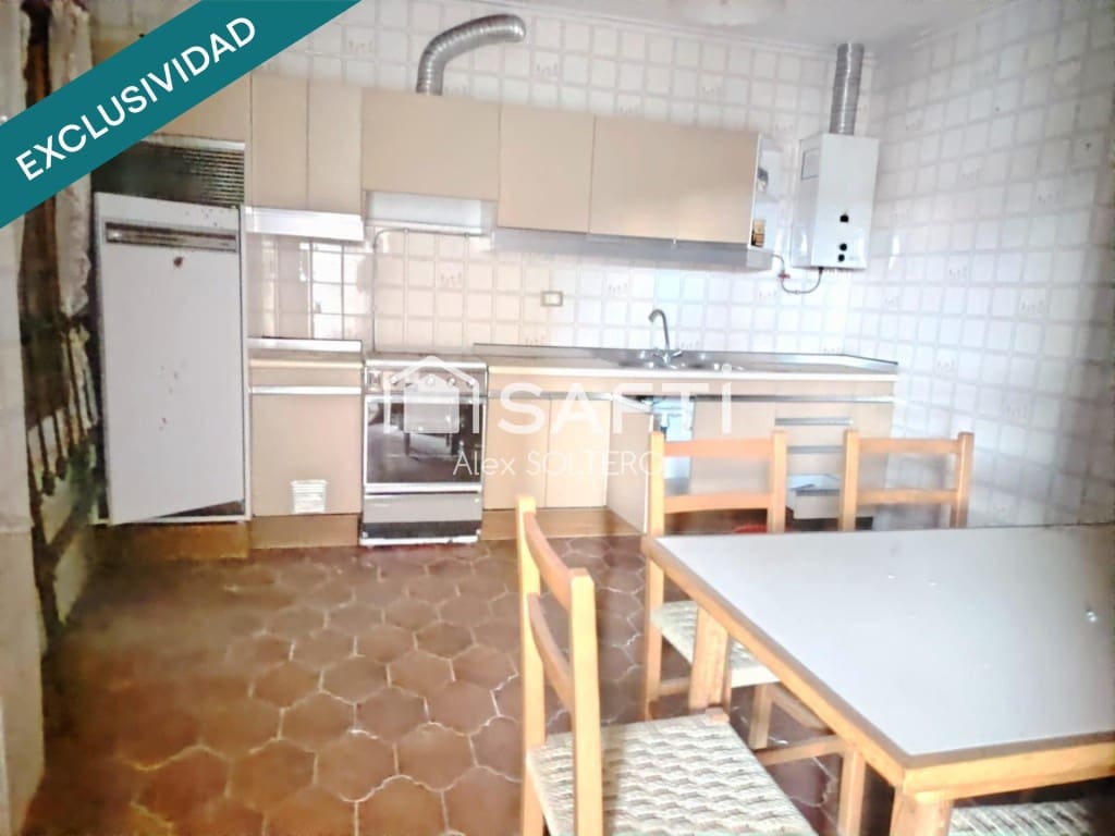 4 bedroom Finca/Country House for sale in As Neves with garage - € 115,000 (Ref: 9865054)