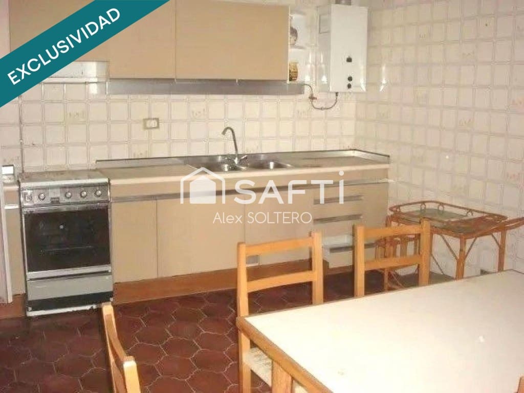 4 bedroom Finca/Country House for sale in As Neves with garage - € 115,000 (Ref: 9865054)