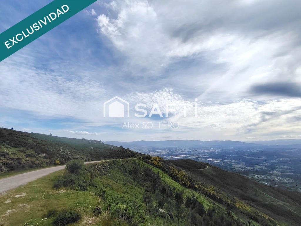 4 bedroom Finca/Country House for sale in As Neves with garage - € 115,000 (Ref: 9865054)