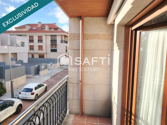 2 bedroom Apartment for sale in Nigrán with pool garage - € 360,000 (Ref: 9865055)