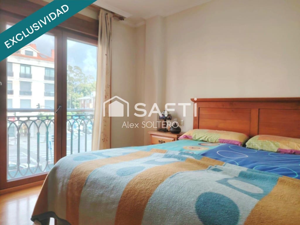 2 bedroom Apartment for sale in Nigran with pool garage - € 360,000 (Ref: 9865055)