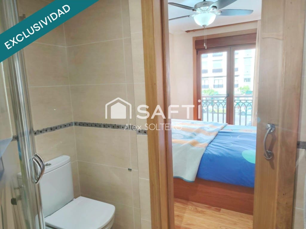 2 bedroom Apartment for sale in Nigran with pool garage - € 360,000 (Ref: 9865055)