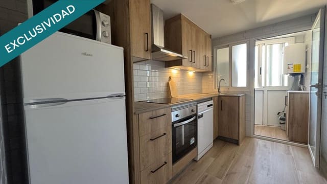 3 soveværelse Lejlighed til salg i Pinoso - € 145.000 (Ref: 9865056)