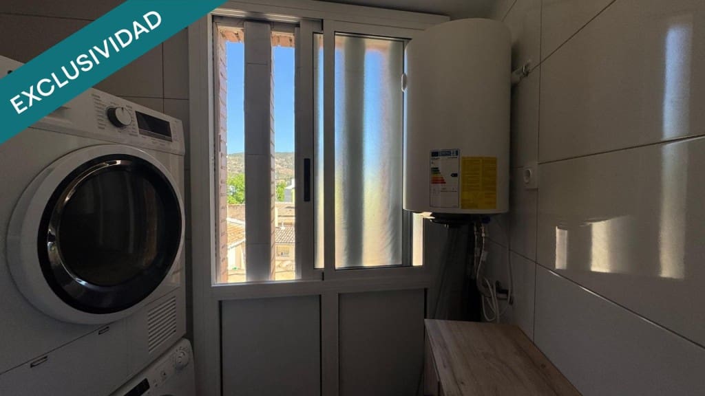 3 bedroom Apartment for sale in Pinoso - € 145,000 (Ref: 9865056)