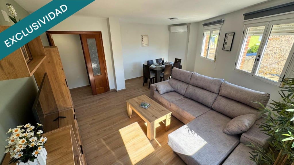3 bedroom Apartment for sale in Pinoso - € 145,000 (Ref: 9865056)