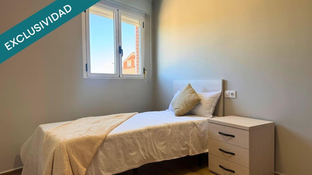 3 bedroom Apartment for sale in Pinoso - € 145,000 (Ref: 9865056)