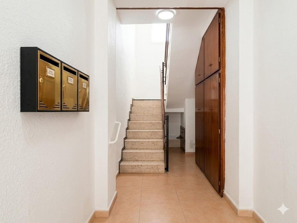 3 sovrum Takvåning till salu i Sant Pere de Ribes - 198 000 € (Ref: 9865058)