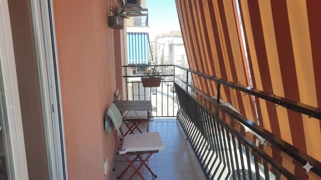 3 sovrum Takvåning till salu i Sant Pere de Ribes - 198 000 € (Ref: 9865058)