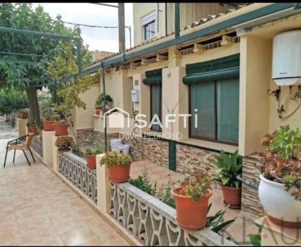 4 soveværelse Rækkehus til salg i Sant Jaume d'Enveja med garage - € 165.800 (Ref: 9865059)