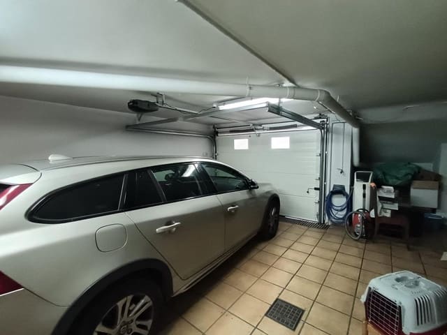 5 soveværelse Villa til salg i Petrel / Petrer med garage - € 294.000 (Ref: 9866860)