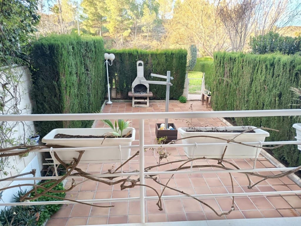 5 soveværelse Villa til salg i Petrel / Petrer med garage - € 294.000 (Ref: 9866860)