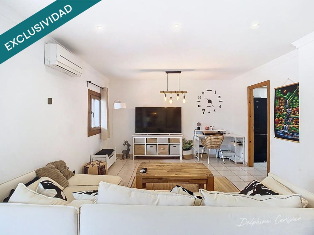 3 bedroom Apartment for sale in Cala Santanyi with pool - € 350,000 (Ref: 9866863)
