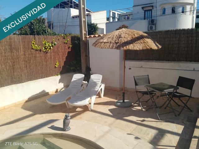 Apartamento de 3 habitaciones en Cala Santanyi, Santanyí en venta con piscina - 350.000 € (Ref: 9866863)
