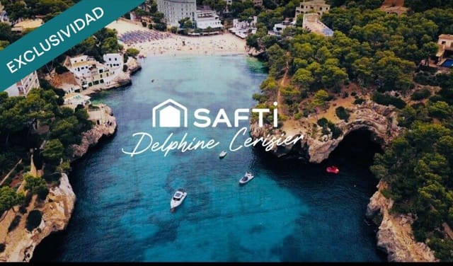 Apartamento de 3 habitaciones en Cala Santanyi, Santanyí en venta con piscina - 350.000 € (Ref: 9866863)