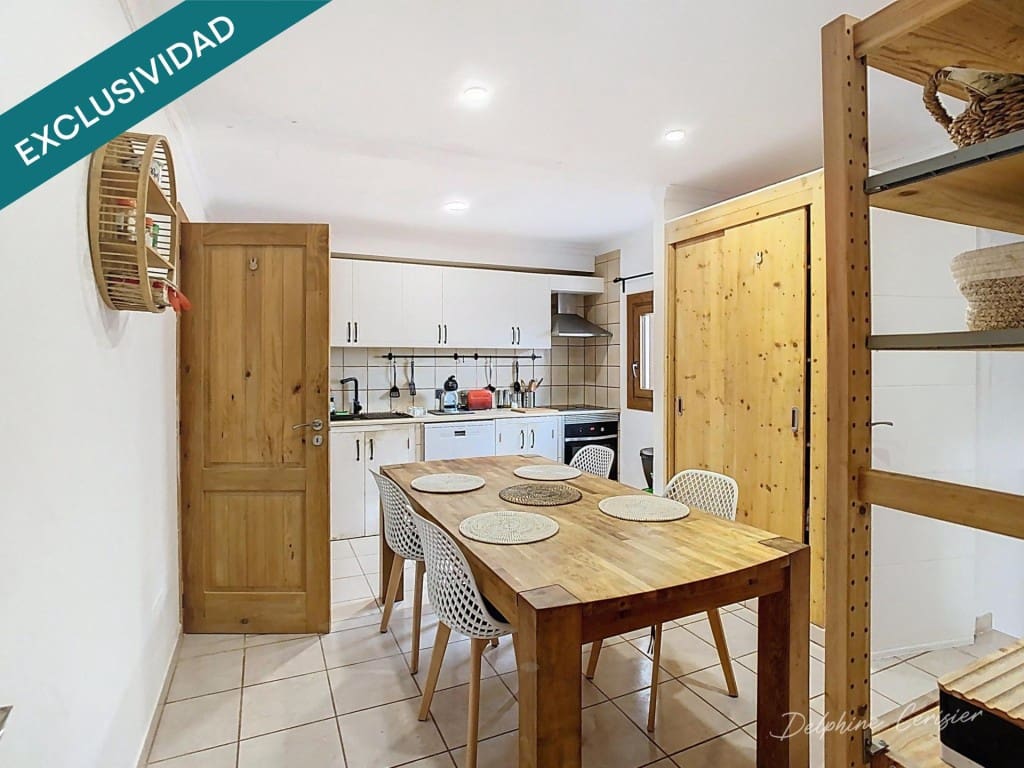 3 bedroom Apartment for sale in Cala Santanyi with pool - € 350,000 (Ref: 9866863)