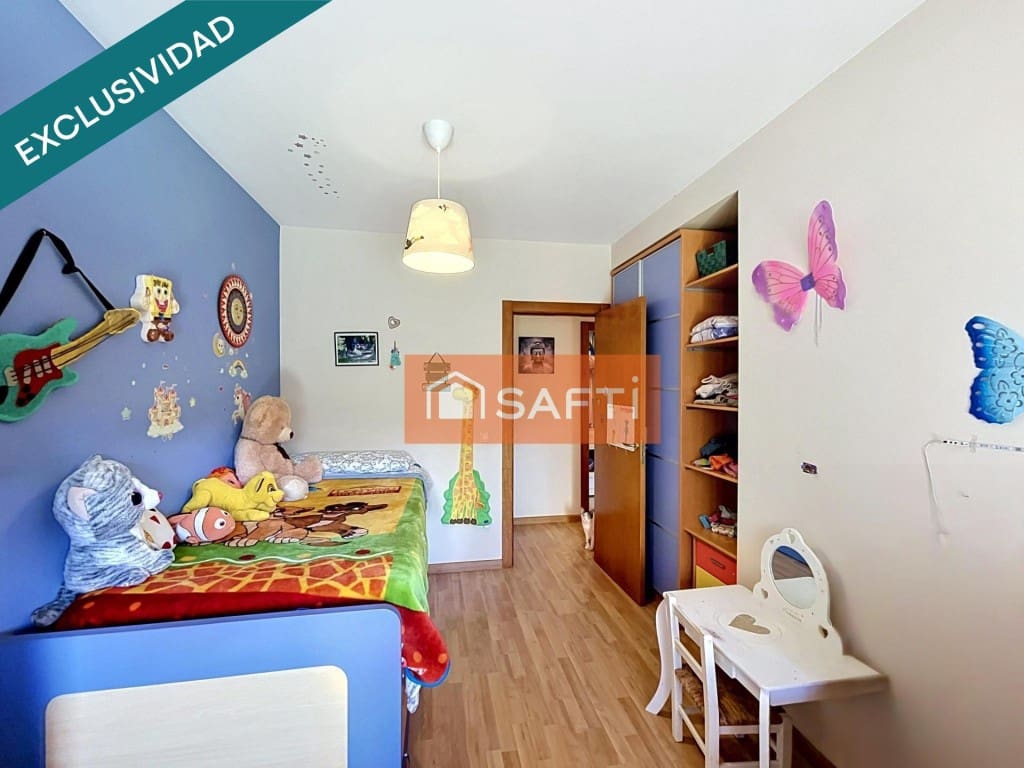 4 bedroom Apartment for sale in Sant Marti Sarroca with garage - € 240,000 (Ref: 9866865)