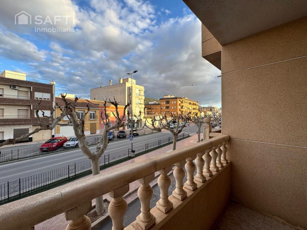 3 bedroom Apartment for sale in Pinoso - € 84,000 (Ref: 9866870)