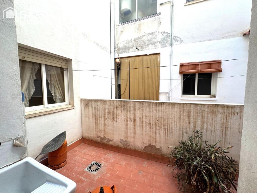 3 bedroom Apartment for sale in Pinoso - € 84,000 (Ref: 9866870)