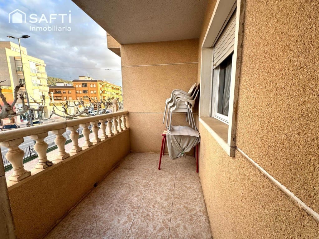 3 bedroom Apartment for sale in Pinoso - € 84,000 (Ref: 9866870)