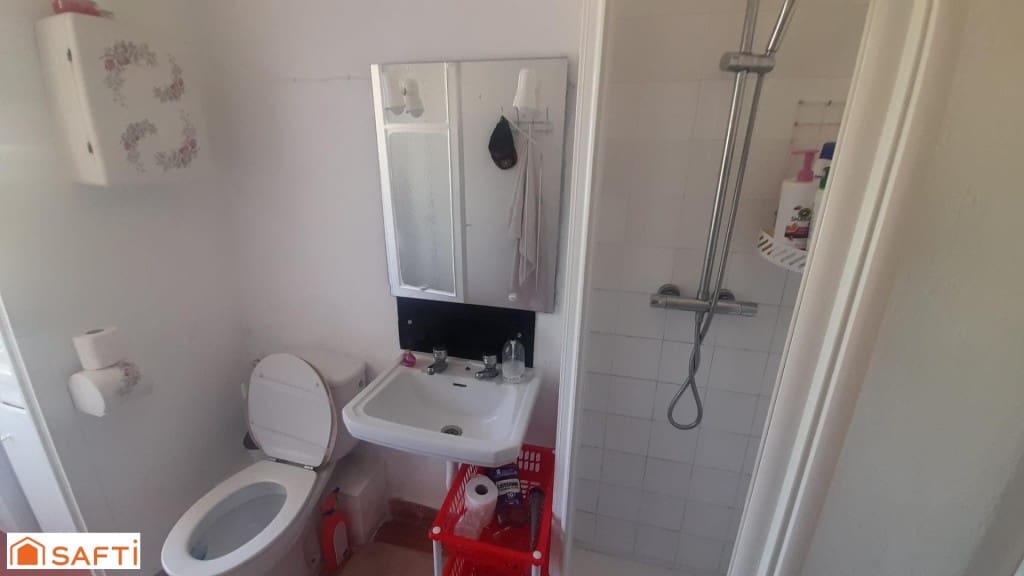 3 bedroom Apartment for sale in Sant Carles de la Rapita - € 85,000 (Ref: 9866872)