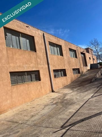 Local Commercial à vendre à Almansa - 250 000 € (Ref: 9866873)