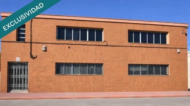 Local Commercial à vendre à Almansa - 250 000 € (Ref: 9866873)