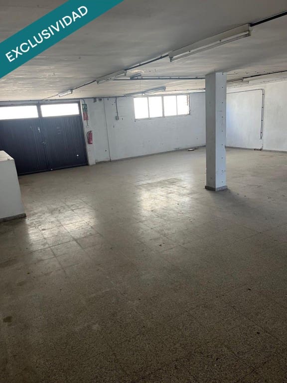 Local Commercial à vendre à Almansa - 250 000 € (Ref: 9866873)