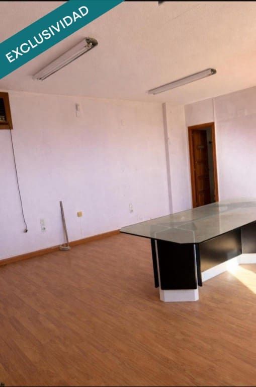 Local Commercial à vendre à Almansa - 250 000 € (Ref: 9866873)