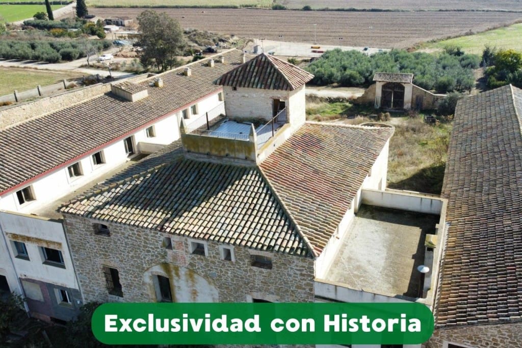 12 bedroom Finca/Country House for sale in Lleida city - € 450,000 (Ref: 9866874)