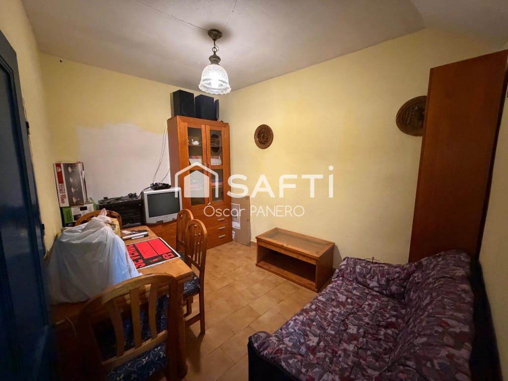 3 bedroom Villa for sale in Santa Marina del Rey - € 23,000 (Ref: 9866876)