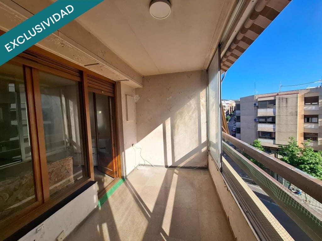 4 bedroom Apartment for sale in Ontinyent - € 125,000 (Ref: 9868468)