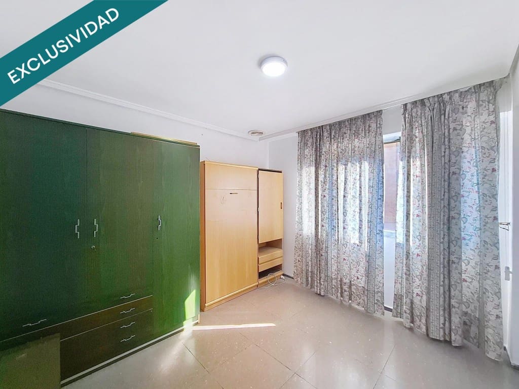 4 bedroom Apartment for sale in Ontinyent - € 125,000 (Ref: 9868468)