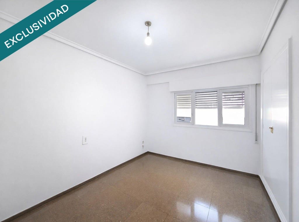 4 bedroom Apartment for sale in Ontinyent - € 125,000 (Ref: 9868468)