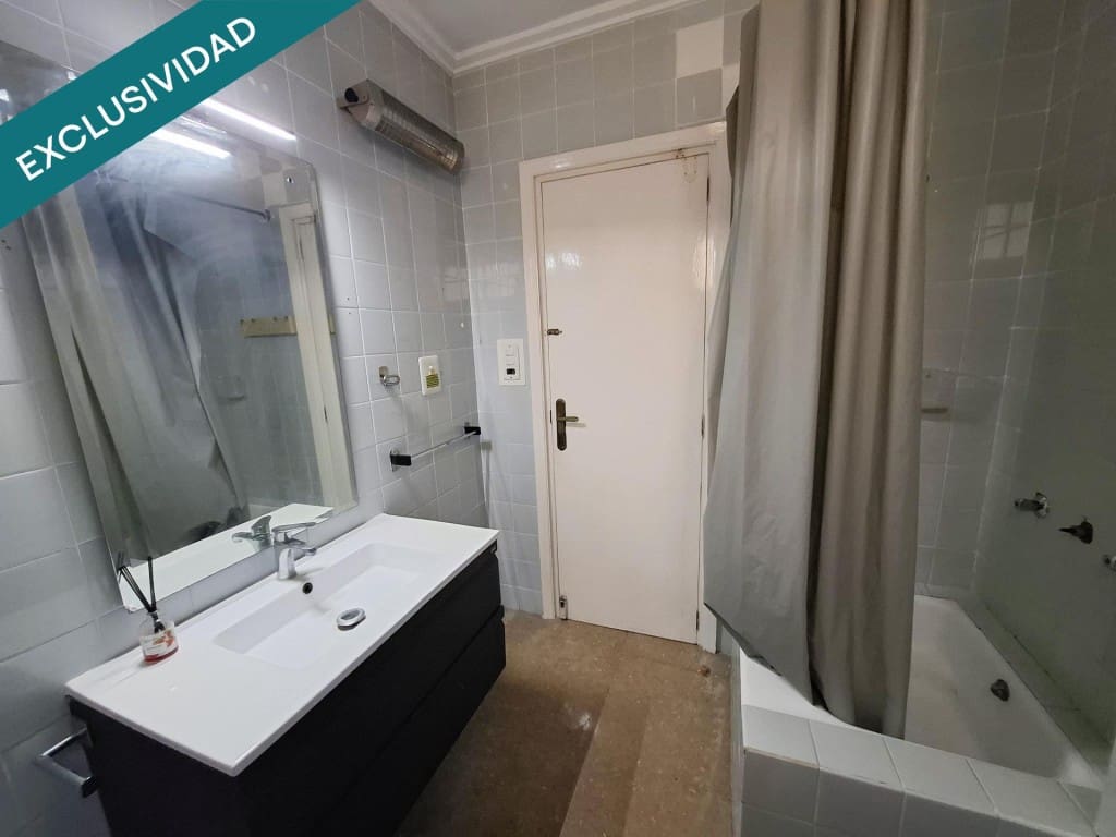 4 bedroom Apartment for sale in Ontinyent - € 125,000 (Ref: 9868468)