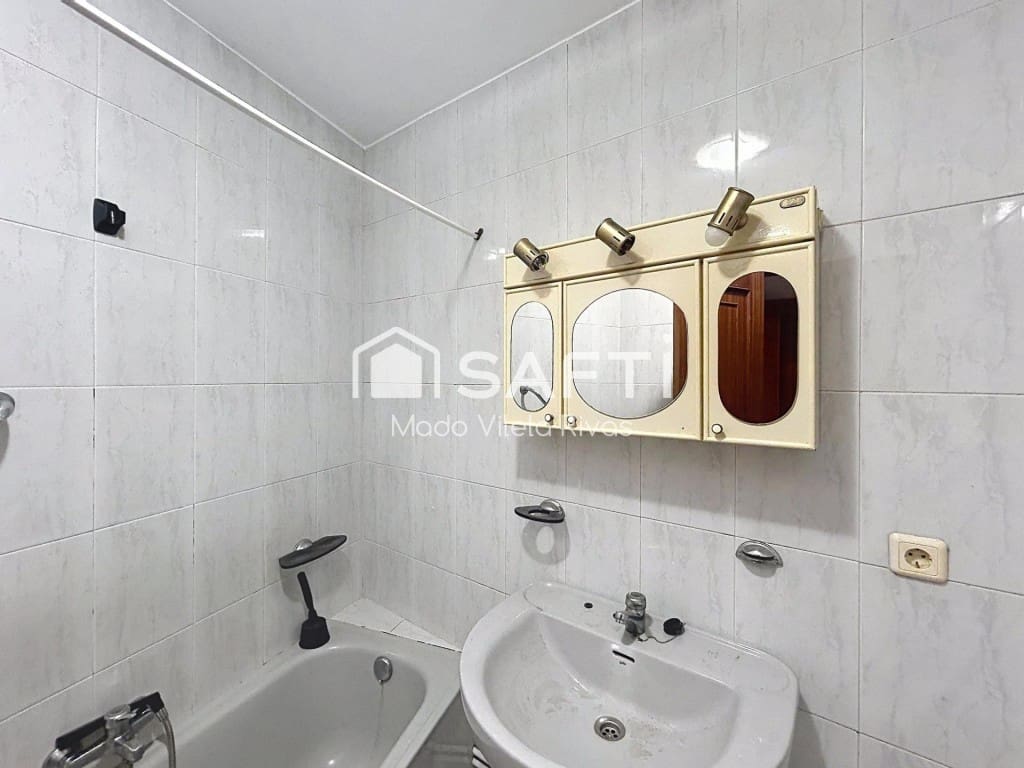 3 slaapkamer Appartement te koop in Padron - € 149.000 (Ref: 9868471)
