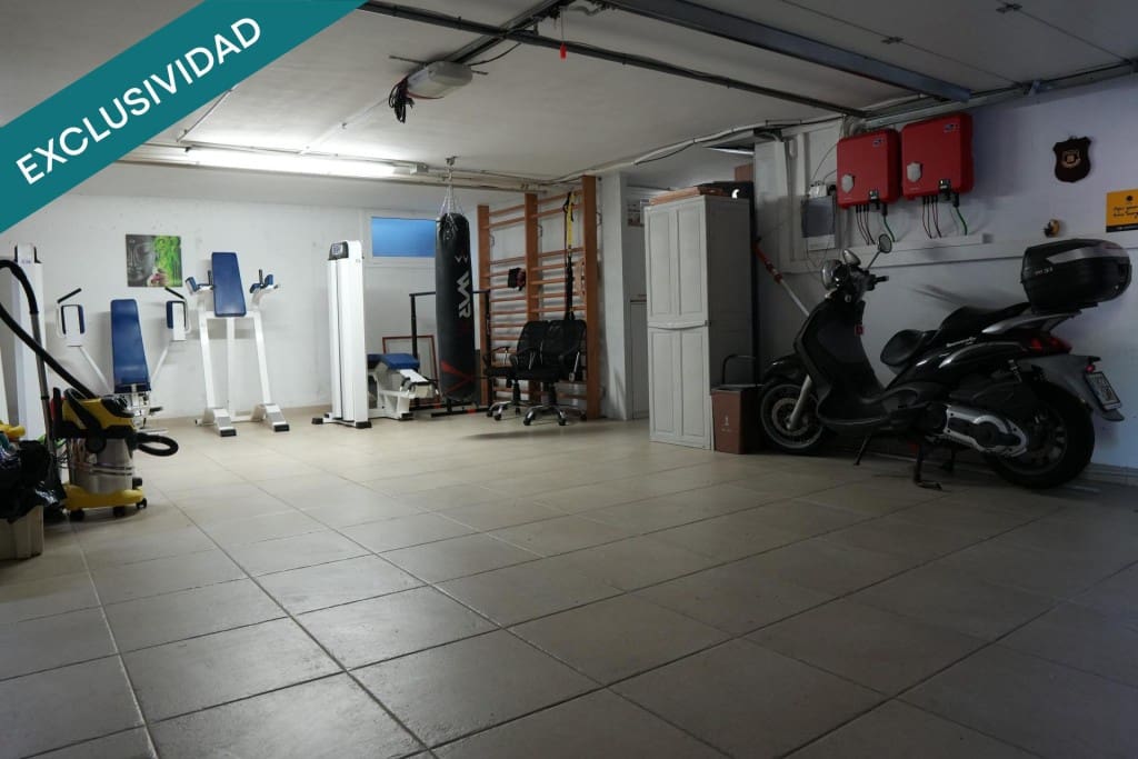 4 makuuhuone Huvila myytävänä paikassa Santa Cristina d'Aro mukana uima-altaan 
autotalli - 1 049 500 € (Ref: 9868474)