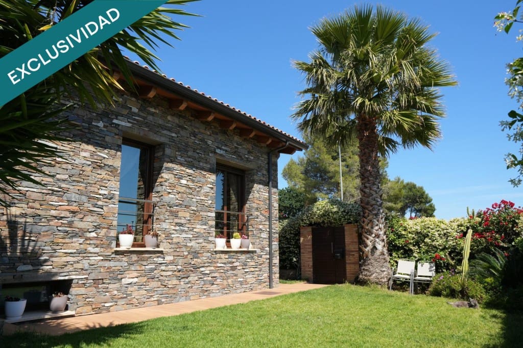 4 makuuhuone Huvila myytävänä paikassa Santa Cristina d'Aro mukana uima-altaan 
autotalli - 1 049 500 € (Ref: 9868474)