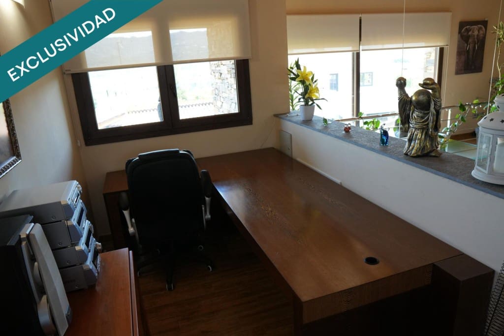 4 makuuhuone Huvila myytävänä paikassa Santa Cristina d'Aro mukana uima-altaan 
autotalli - 1 049 500 € (Ref: 9868474)