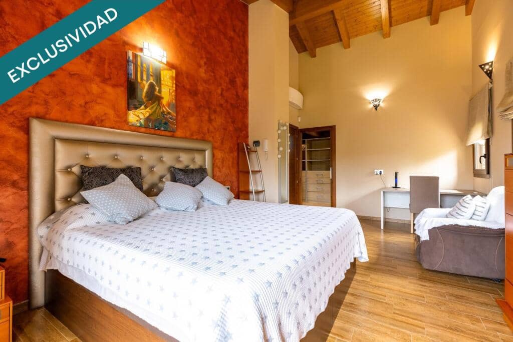 4 sypialnia Willa na sprzedaż w Santa Cristina d'Aro z basenem garażem - 999 500 € (Ref: 9868474)