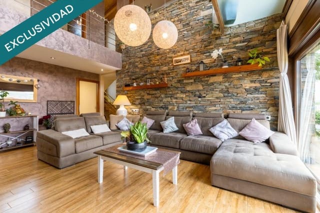 4 quarto Moradia para venda em Santa Cristina d'Aro com piscina garagem - 1 049 500 € (Ref: 9868474)