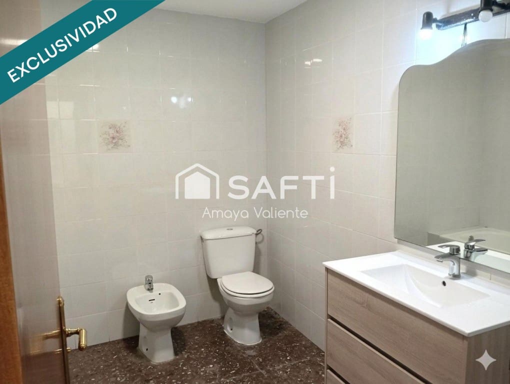 4 bedroom Apartment for sale in Andorra - € 115,000 (Ref: 9868475)